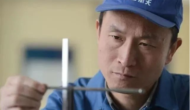<strong>火箭發(fā)動(dòng)機(jī)的精密加工，為什么離不開手工操作？</strong>